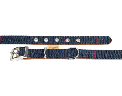 Close up of tweed navy dog collar