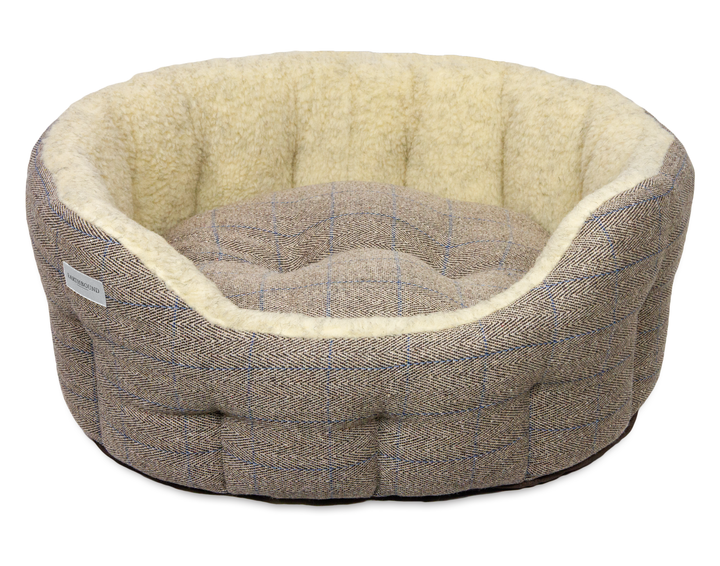 Round Traditional Tweed Bed Beige