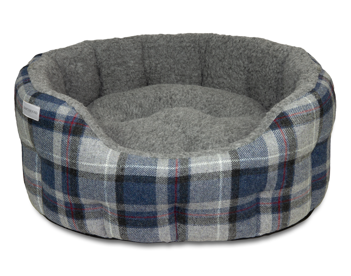 Round Traditional Tweed Bed Grey Check