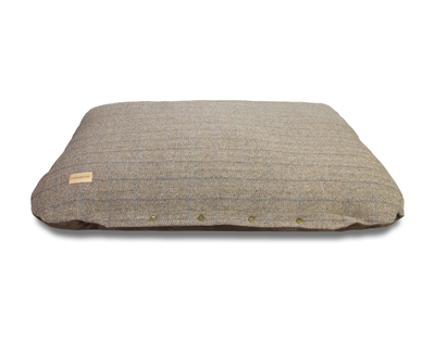 Flat dog bed deals